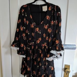 Floral Belle sleeve dress medium